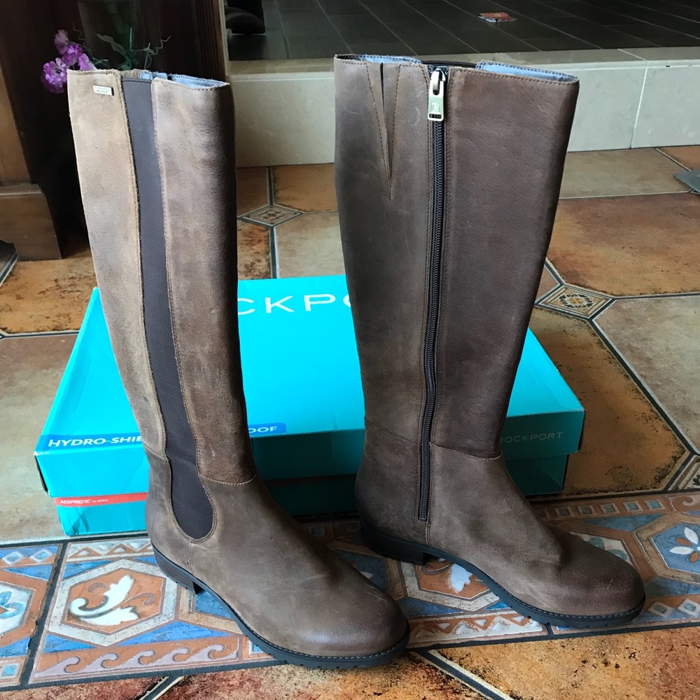 Rockport leather boots, SZ 8. NWOT, Brown.